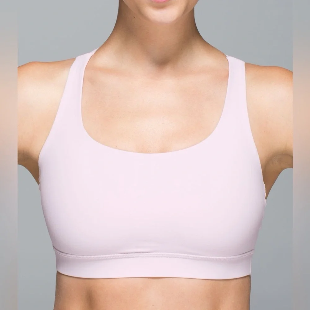 Lululemon Energy Bra Medium Support Luxtreme Neutral Blush Strappy Back Size 8